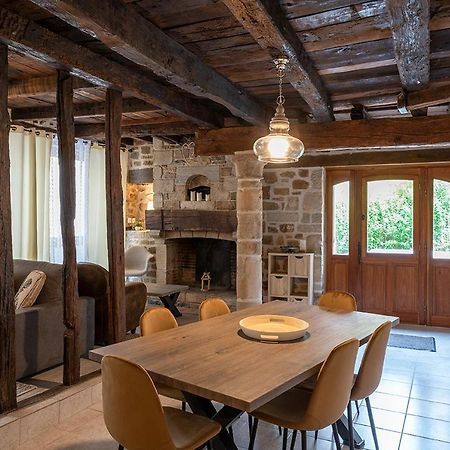 Ferienwohnung Logis Face A L'Abbatiale Beaulieu-sur-Dordogne Exterior foto